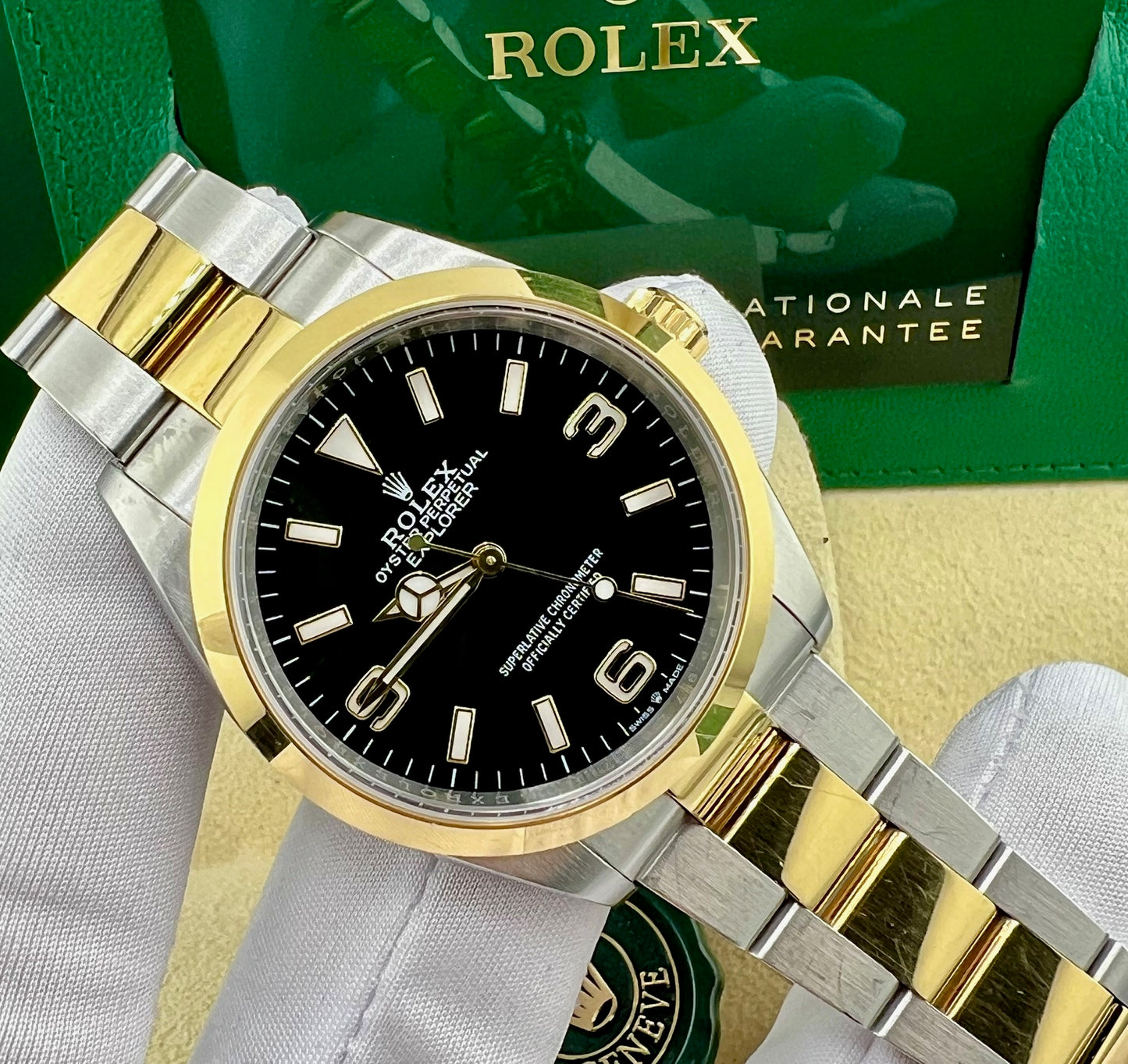 Rolex Explorer I 36mm 124273 2024 full Set