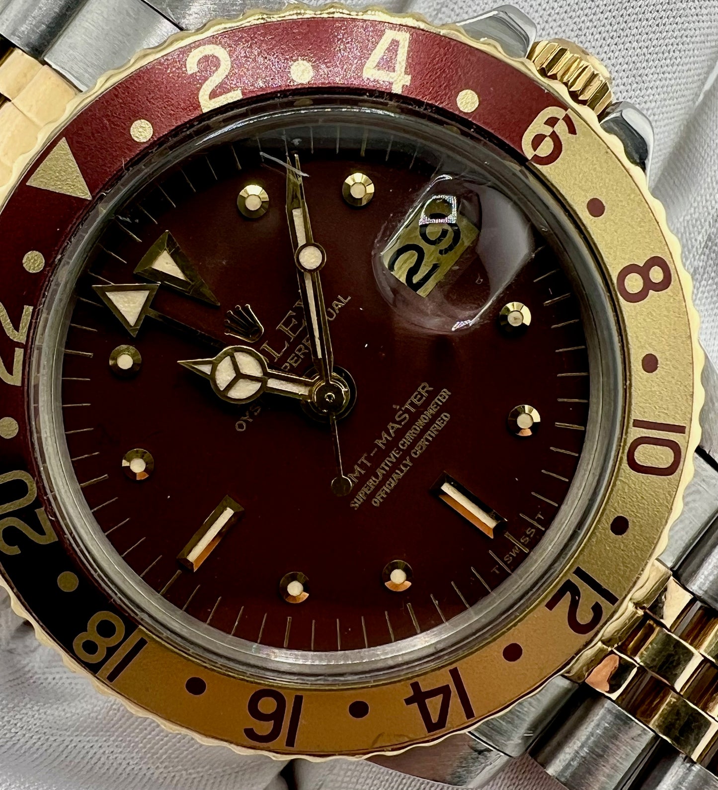 Rolex GMT-Master 1675 jubilèe Eye of the tiger 1977 nipple rail dial brown