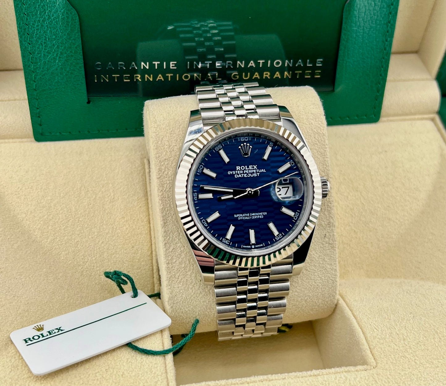 Rolex Datejust 41mm 126334 blue fluted dial 2022 jubilèe