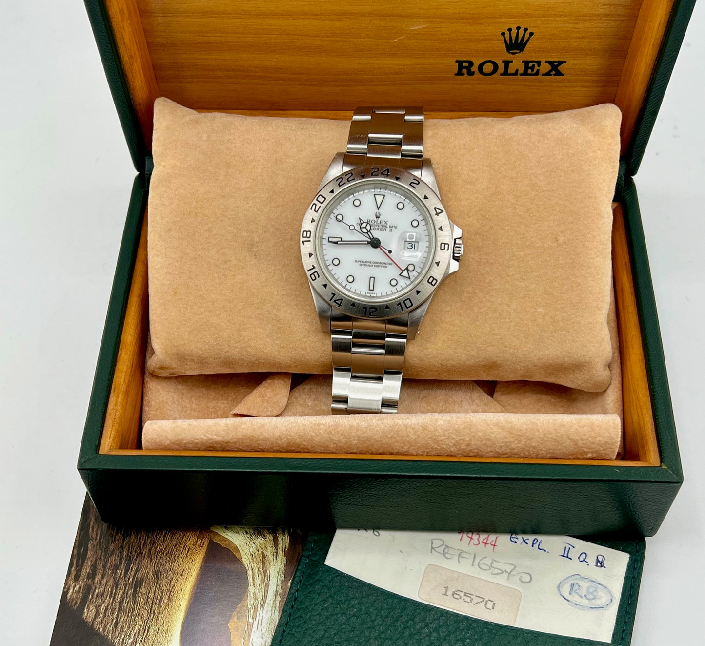 Rolex Explorer II 16570 White Dial ''Swiss'' Only full set 1994