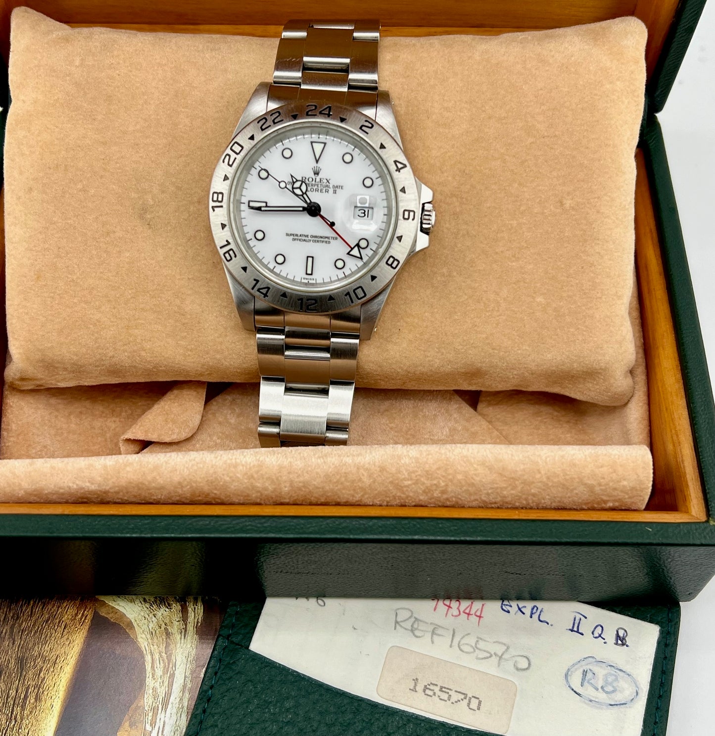 Rolex Explorer II 16570 White Dial ''Swiss'' Only full set 1994
