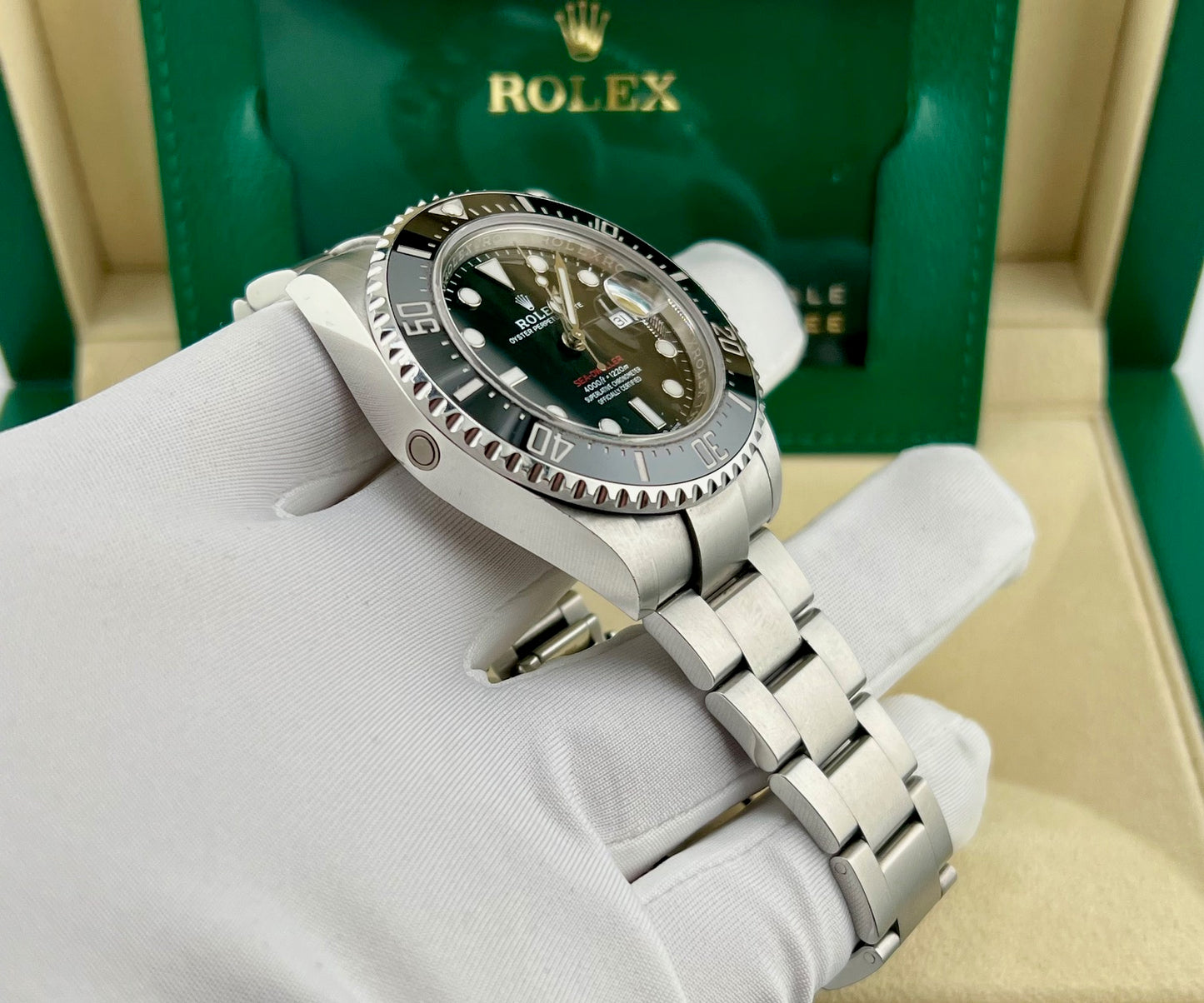 Rolex Sea-Dweller 126600 ''Scritta rossa'' 2020 full set