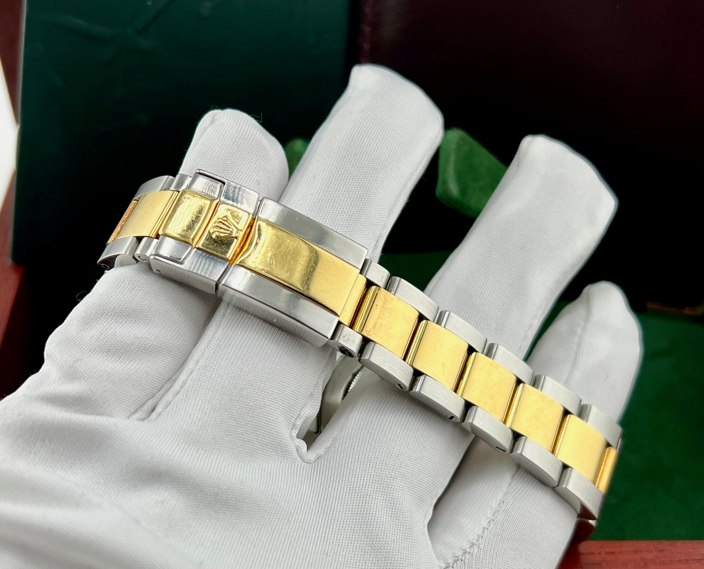 Rolex Daytona 116523 White Dial 2002 Full Set