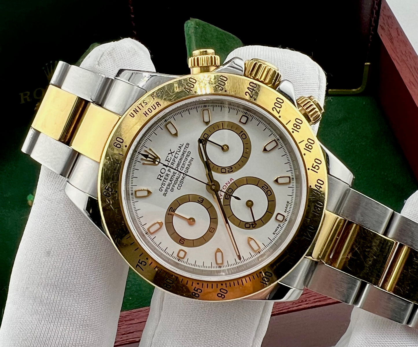 Rolex Daytona 116523 White Dial 2002 Full Set