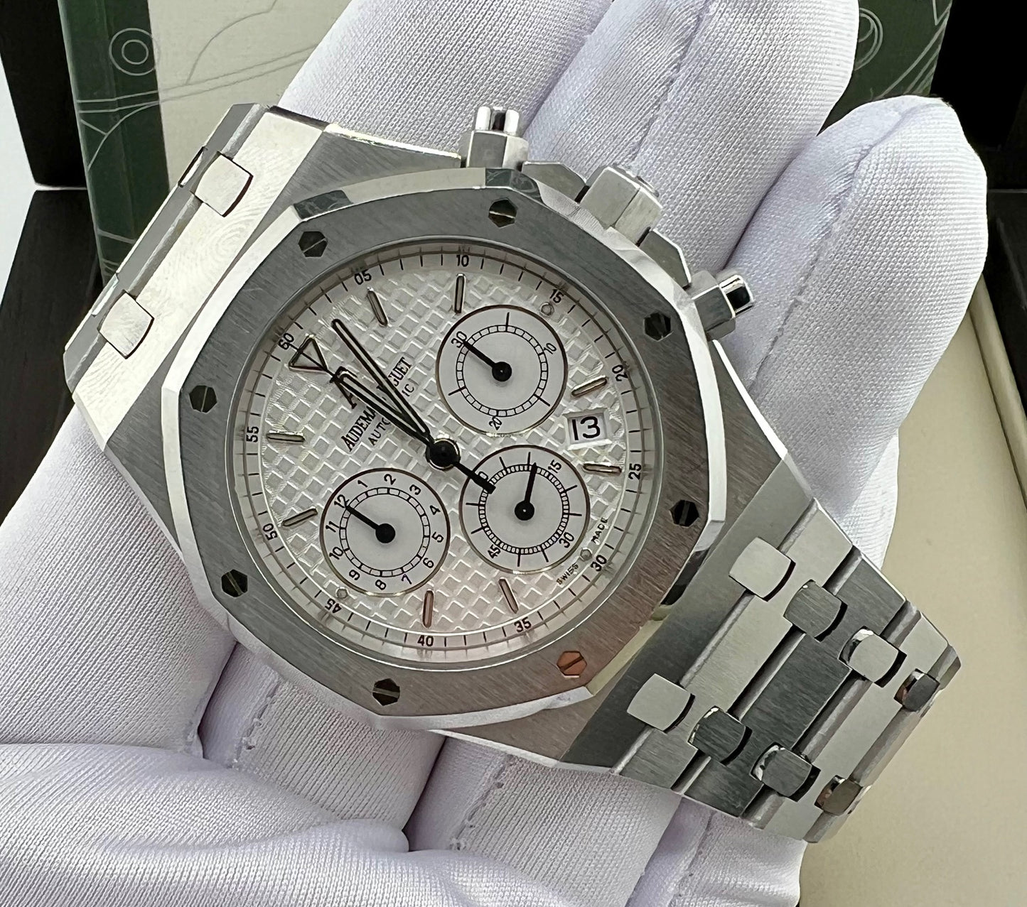 Audemars Piguet Royal Oak Chronograph 26300ST White Dial 2011 Full Set