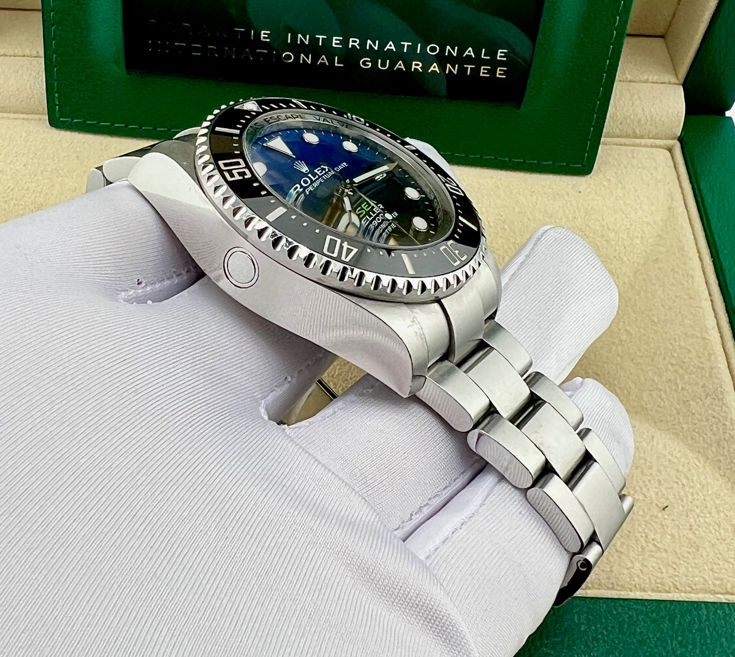 Rolex Sea-Dweller Deepsea 126660 D-Blue ''James Cameron'' 2021
