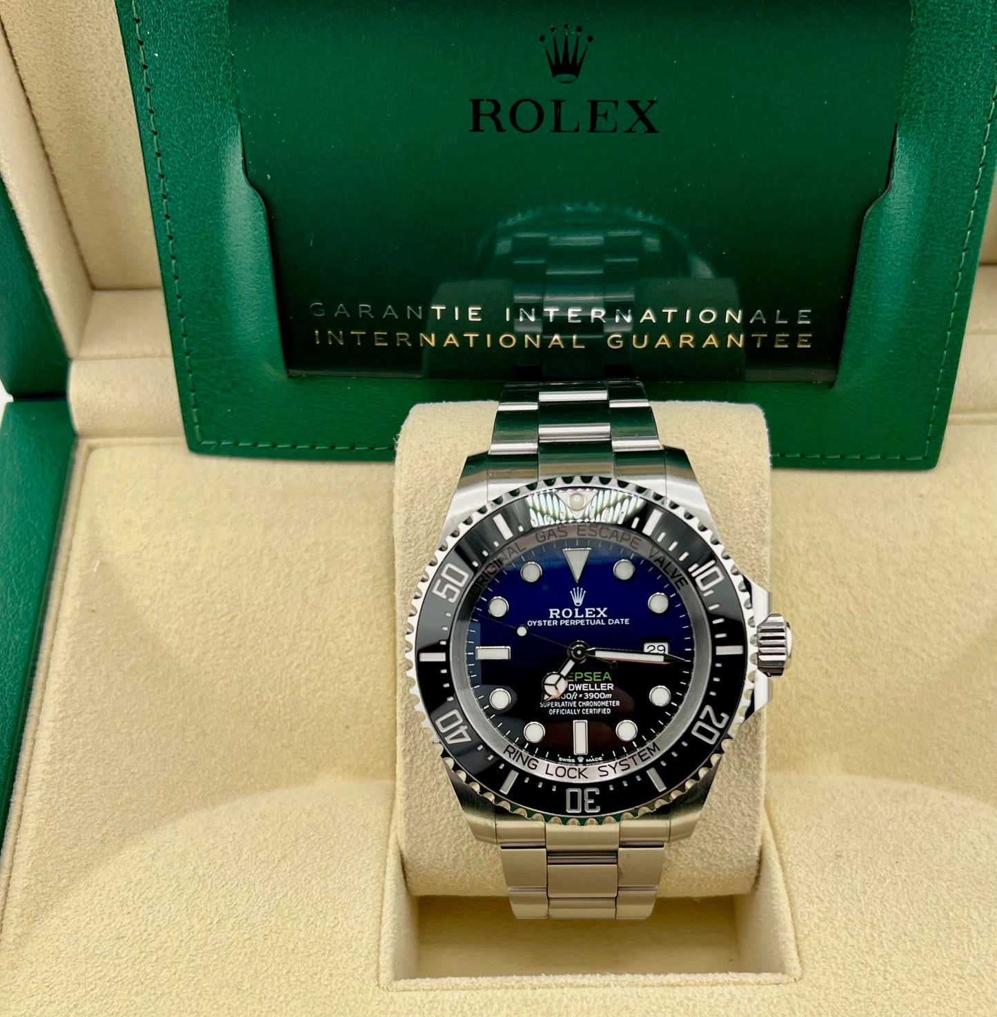 Rolex Sea-Dweller Deepsea 126660 D-Blue ''James Cameron'' 2021