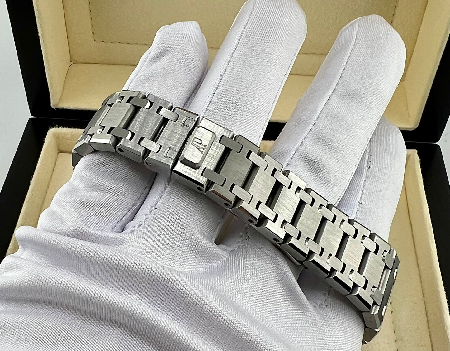 Audemars Piguet Royal Oak Chronograph 25860ST 39mm 2002 Full Set