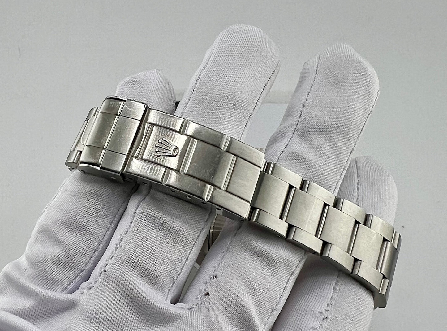 Rolex Submariner Date 16610 Ser. Z No Holes Sel 2007 Service 2024