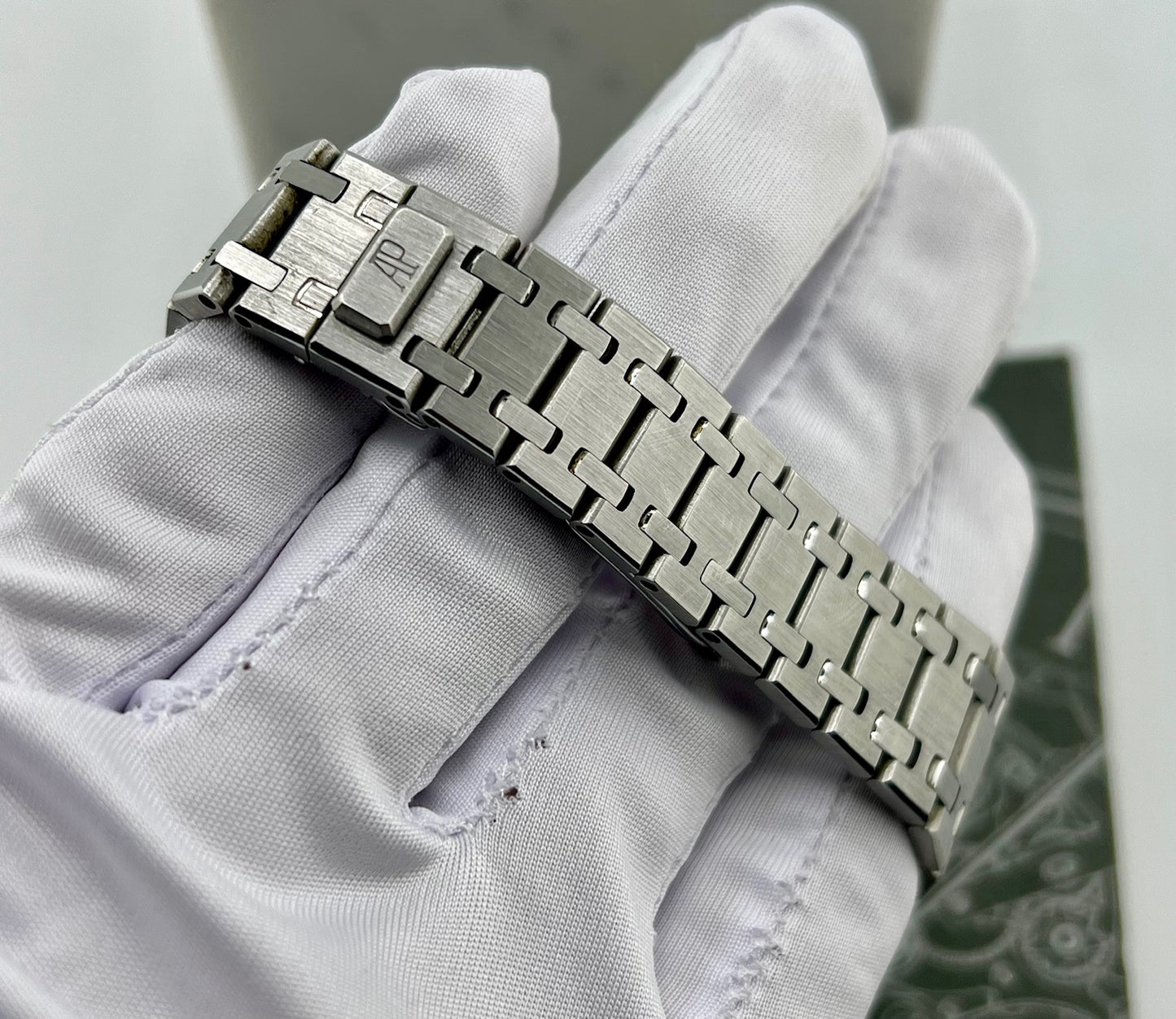 Audemars Piguet Royal Oak 14790ST 2004 Paper AP No Box Blue Dial