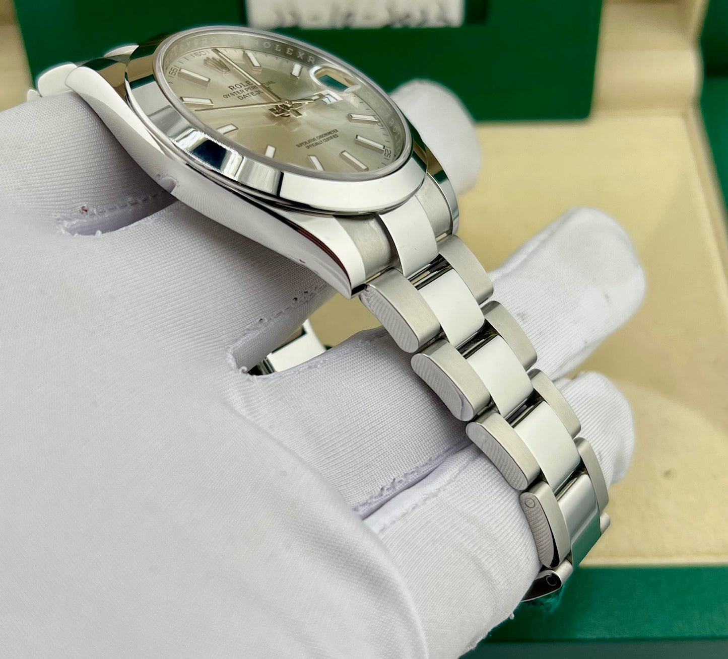 Rolex Datejust 41mm 126300 Silver Dial Oyster 2023