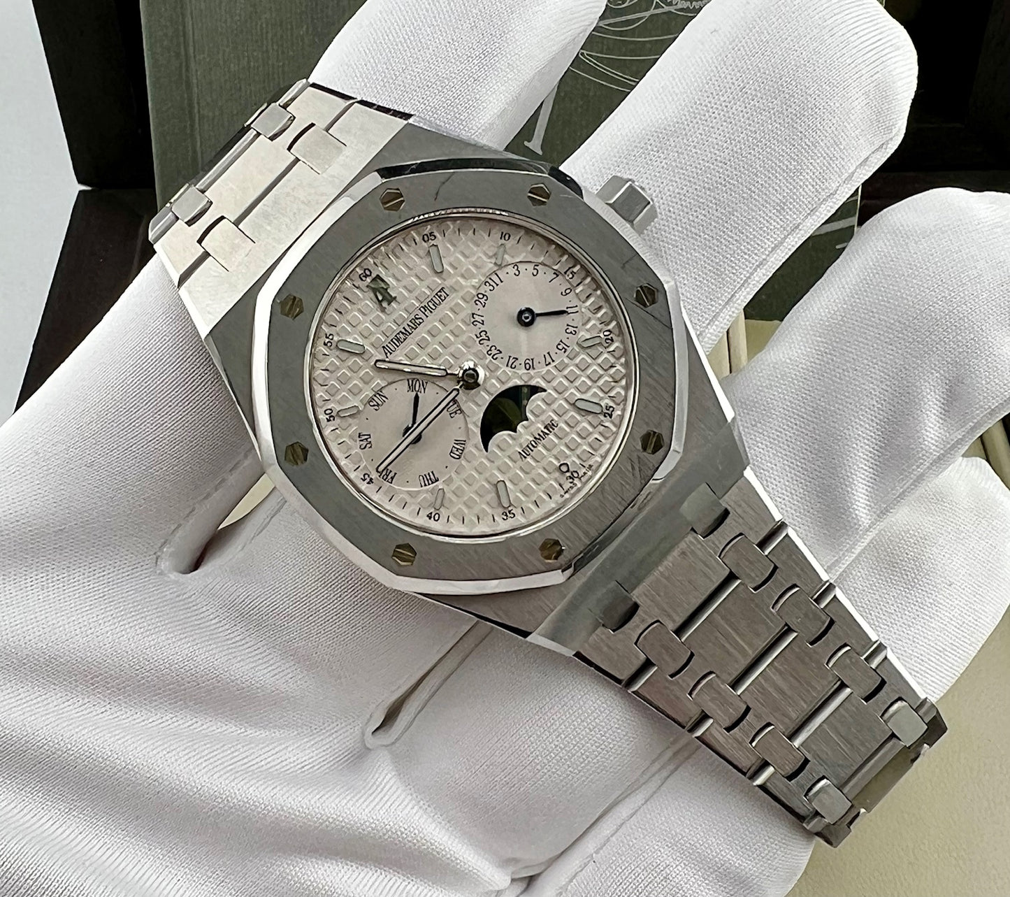 Audemars Piguet Royal Oak Day-date 25594ST White Dial 2005 Full Set