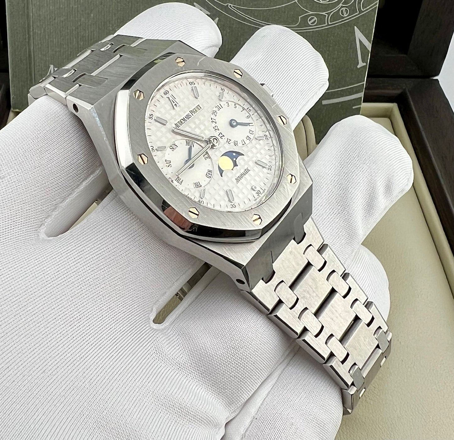Audemars Piguet Royal Oak Day-date 25594ST White Dial 2005 Full Set