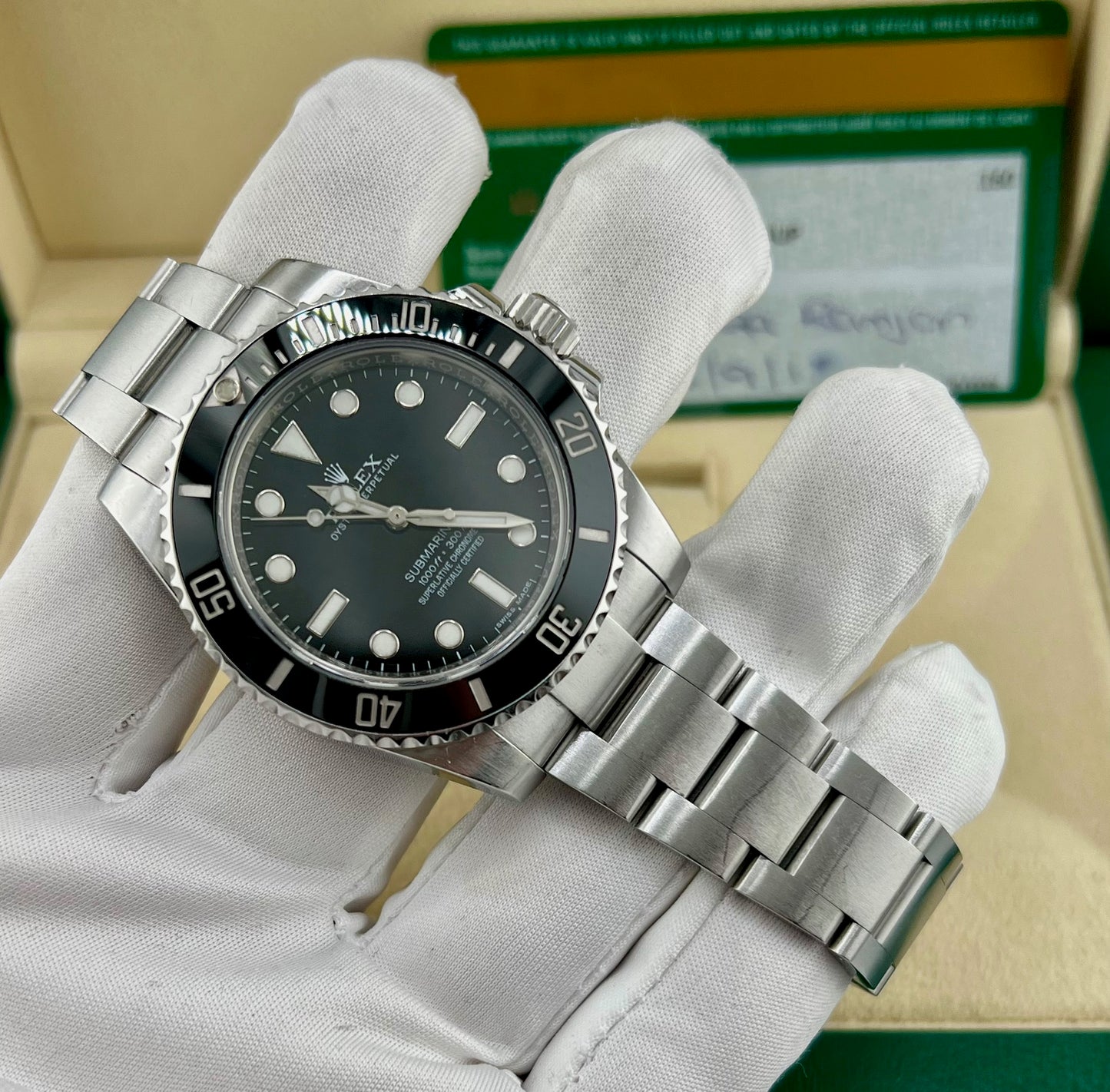 Rolex Submariner No Date 114060 2015 40mm Box&Paper