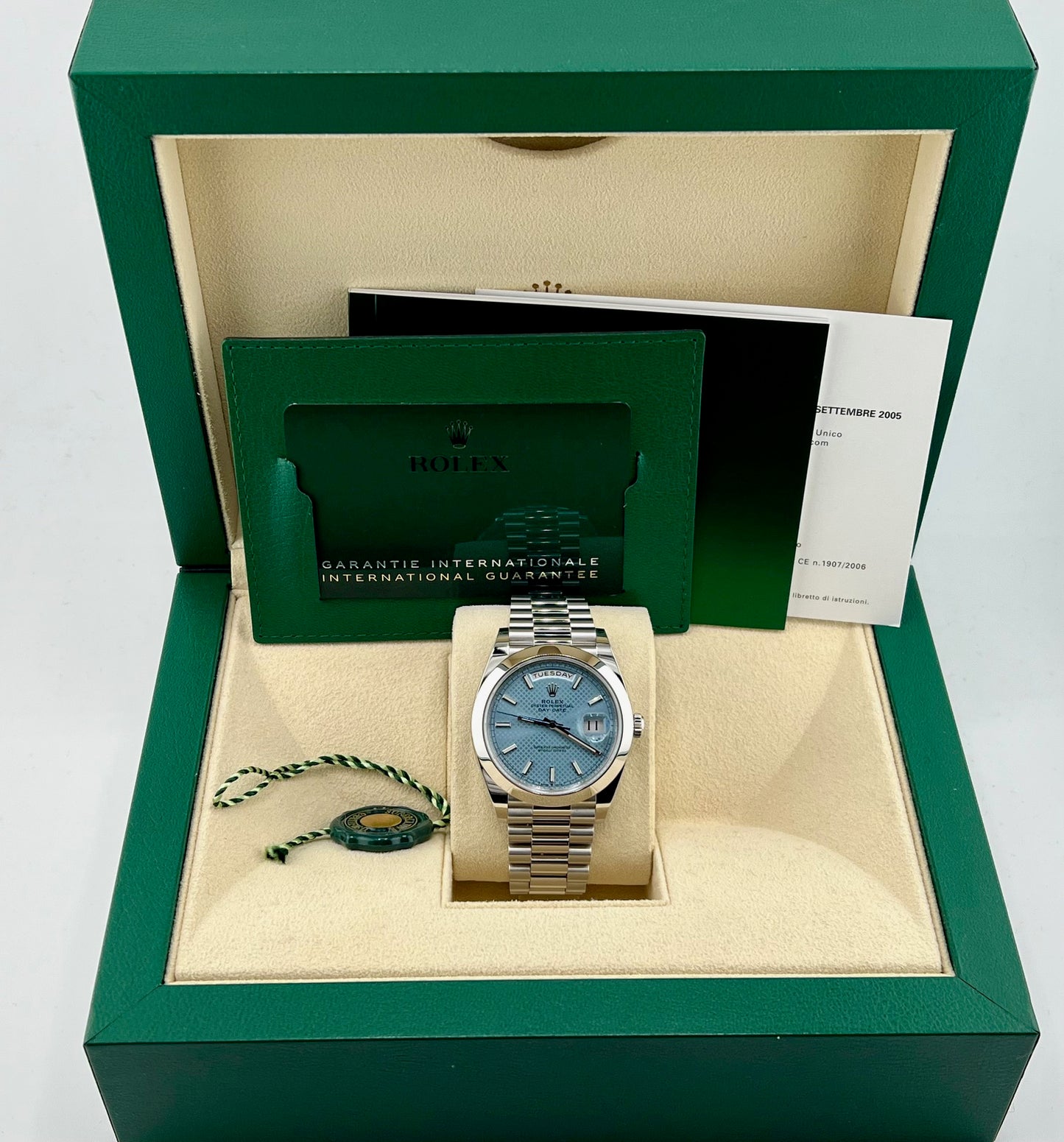 Rolex Day-Date 40mm 228206 Platinum Ice Blue Motif Dial 2022 new