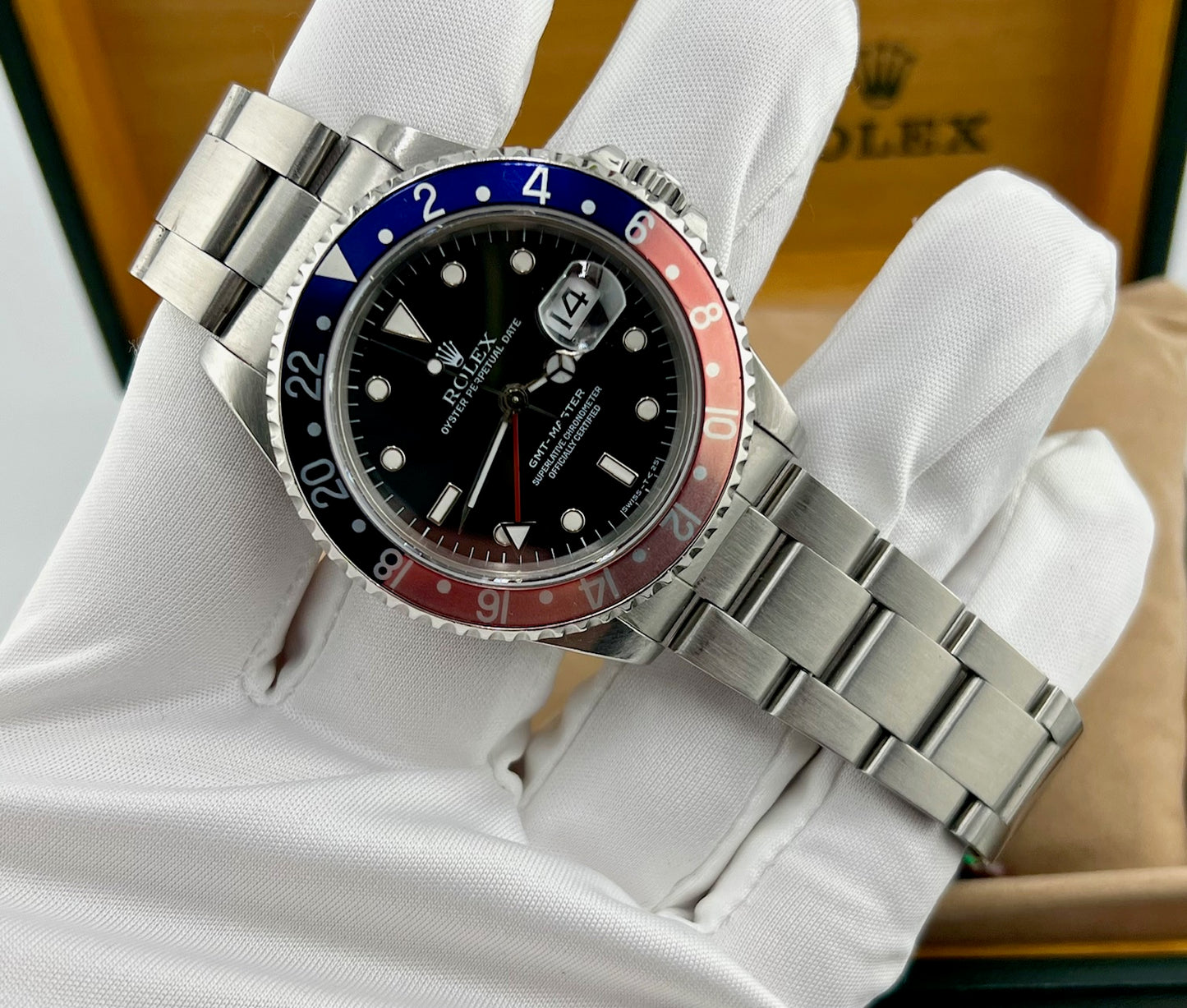 Rolex GMT-Master I 16700 ''Pepsi'' 1993 + Service 2018 full set