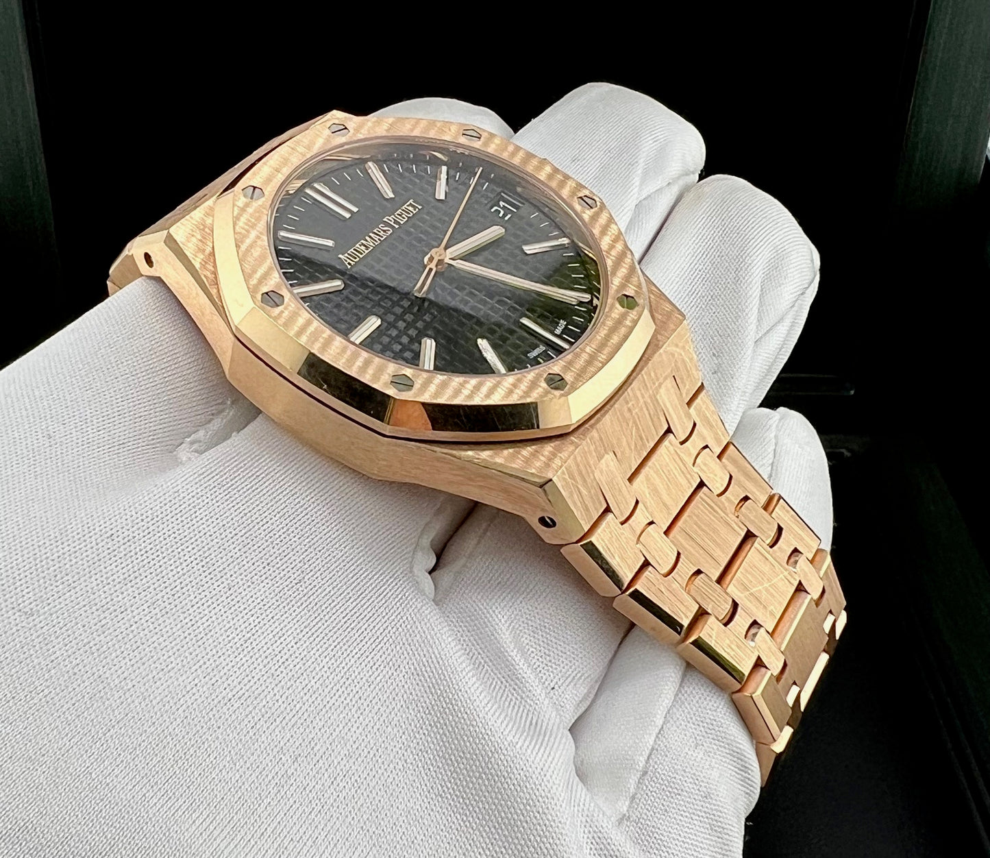 Audemars Piguet Royal Oak Selfwinding "50th Anniversary" 2022 Full Set