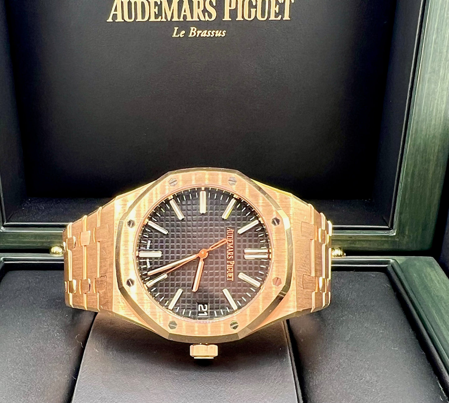 Audemars Piguet Royal Oak Selfwinding "50th Anniversary" 2022 Full Set