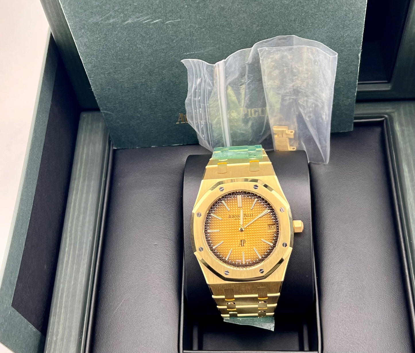 Audemars Piguet Royal Oak "jumbo" 50th Anniversary 16202BA