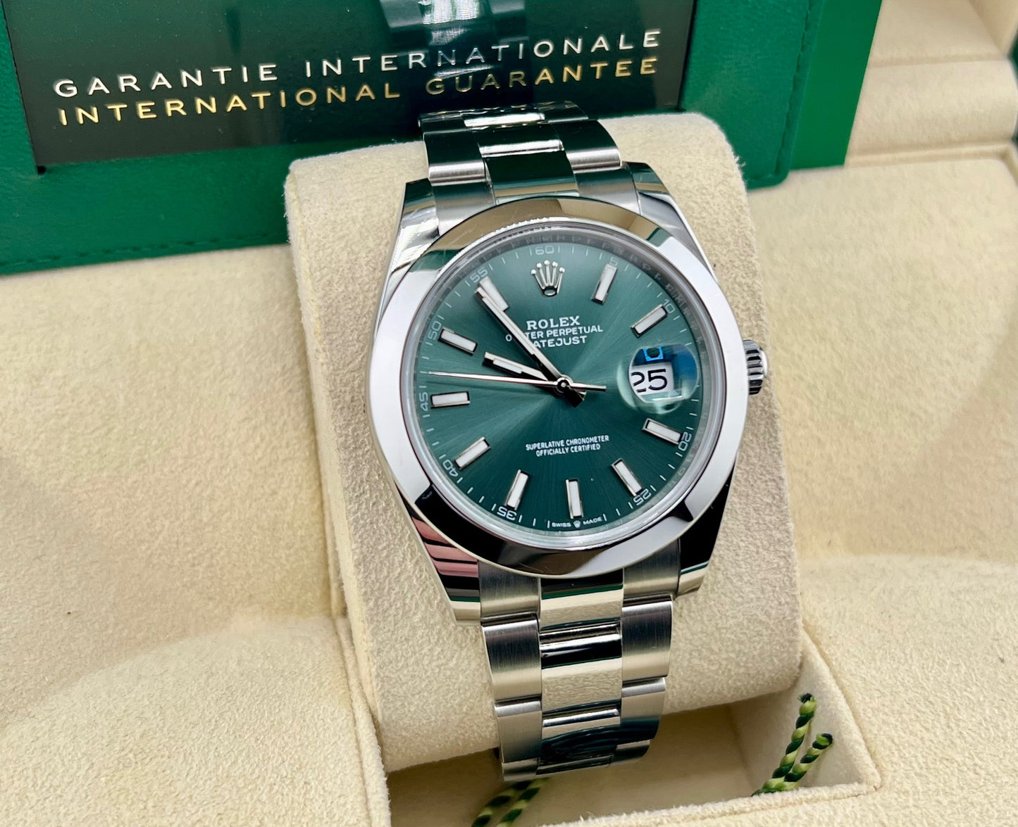 Rolex Datejust 41mm 126300 Mint Dial Oyster 2024
