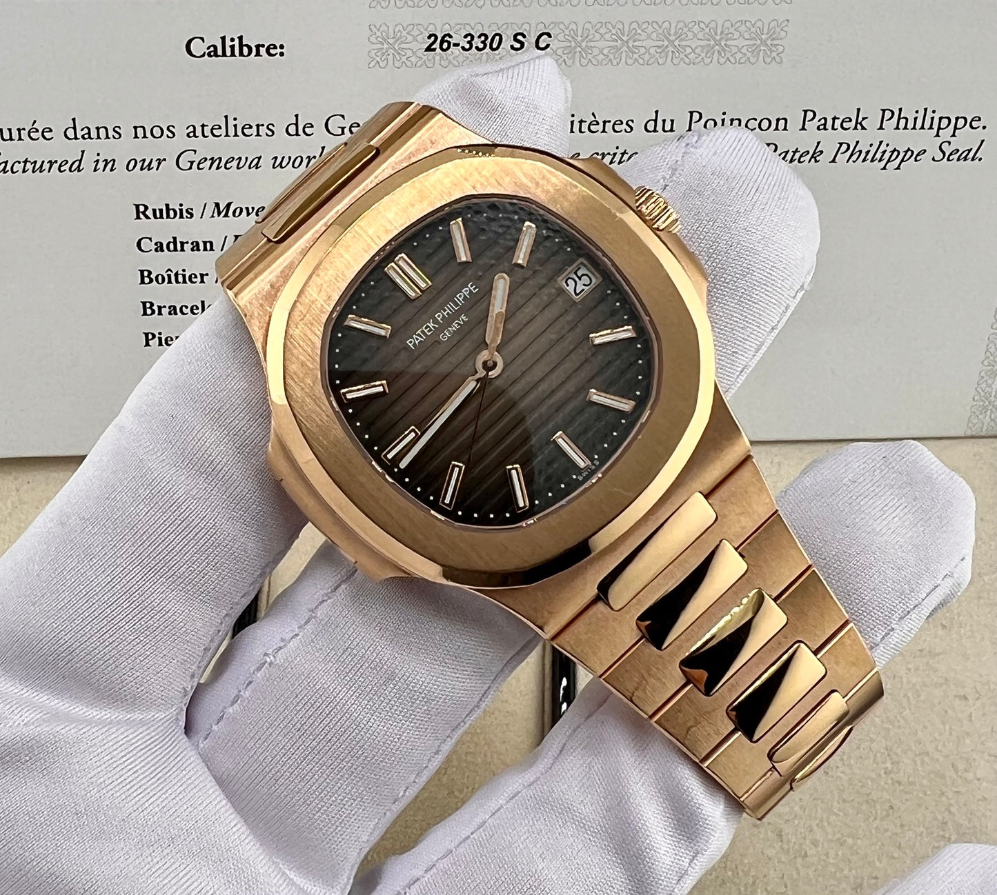 Patek Philippe Nautilus 5711/1R Box&Paper ''chocolate'' Cal. 330 like new Ita 2021
