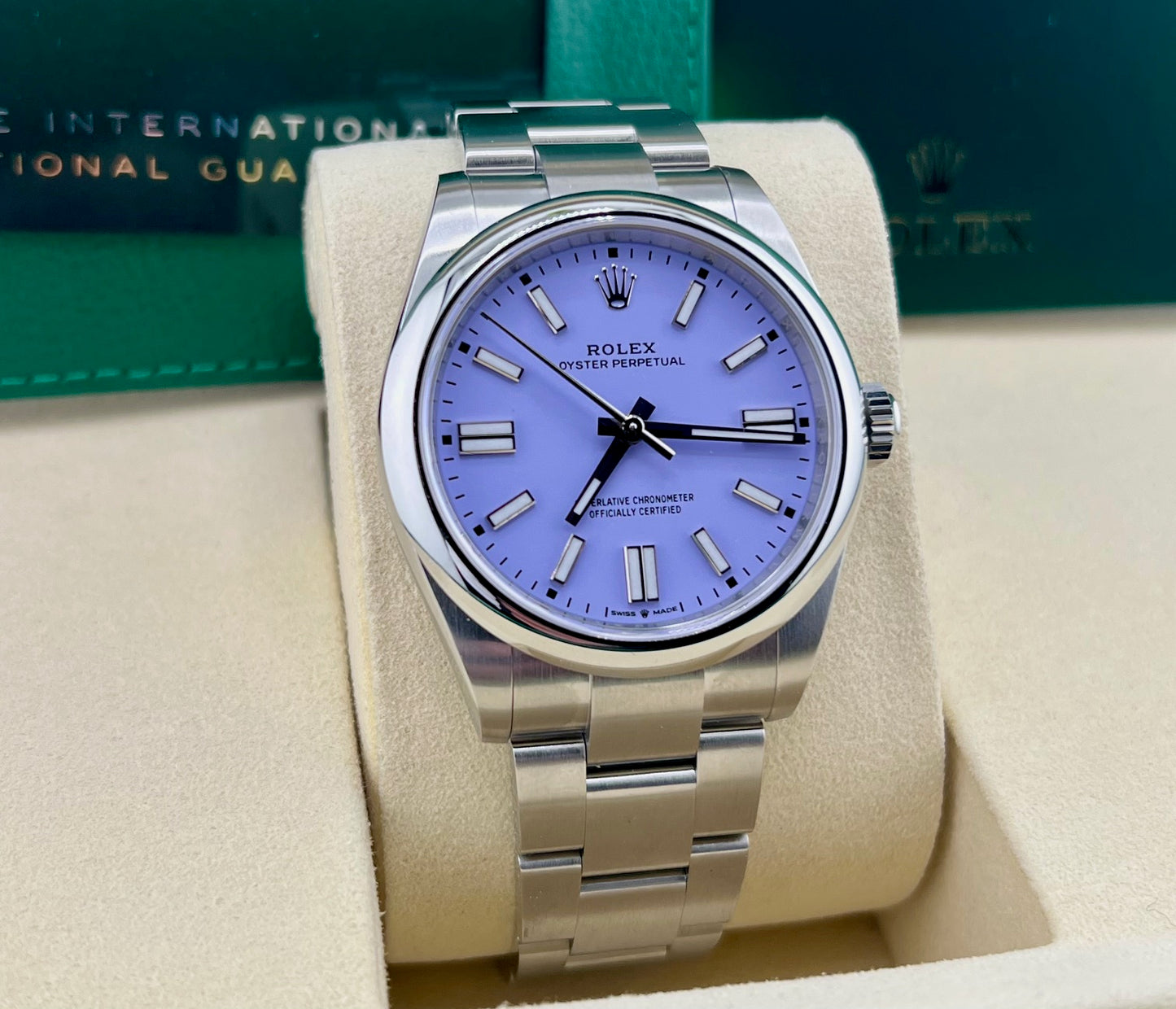 Rolex Oyster Perpetual Stainless Dial (2025) ''Lavanda'' NEW 134300 41mm