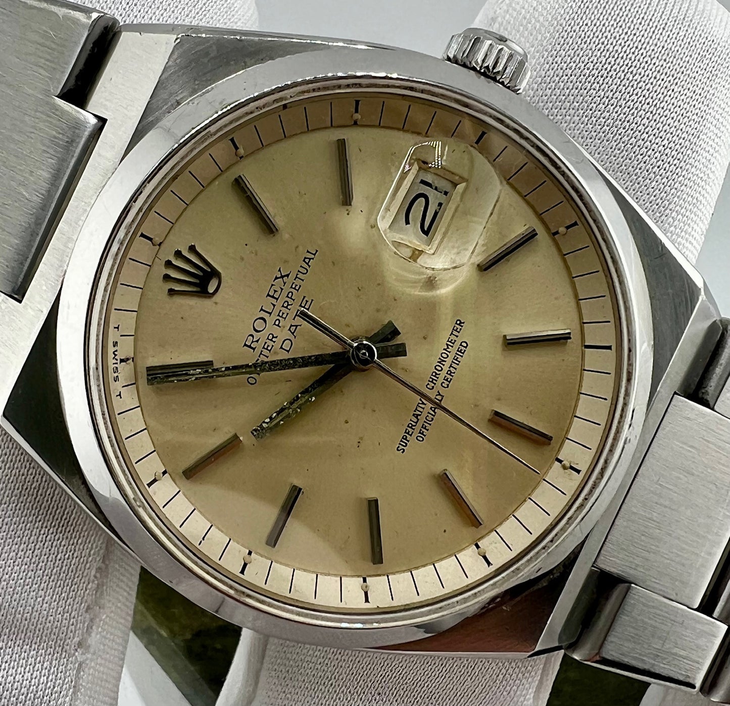 Rolex Oyster Perpetual Date 1530 1975 perizia
