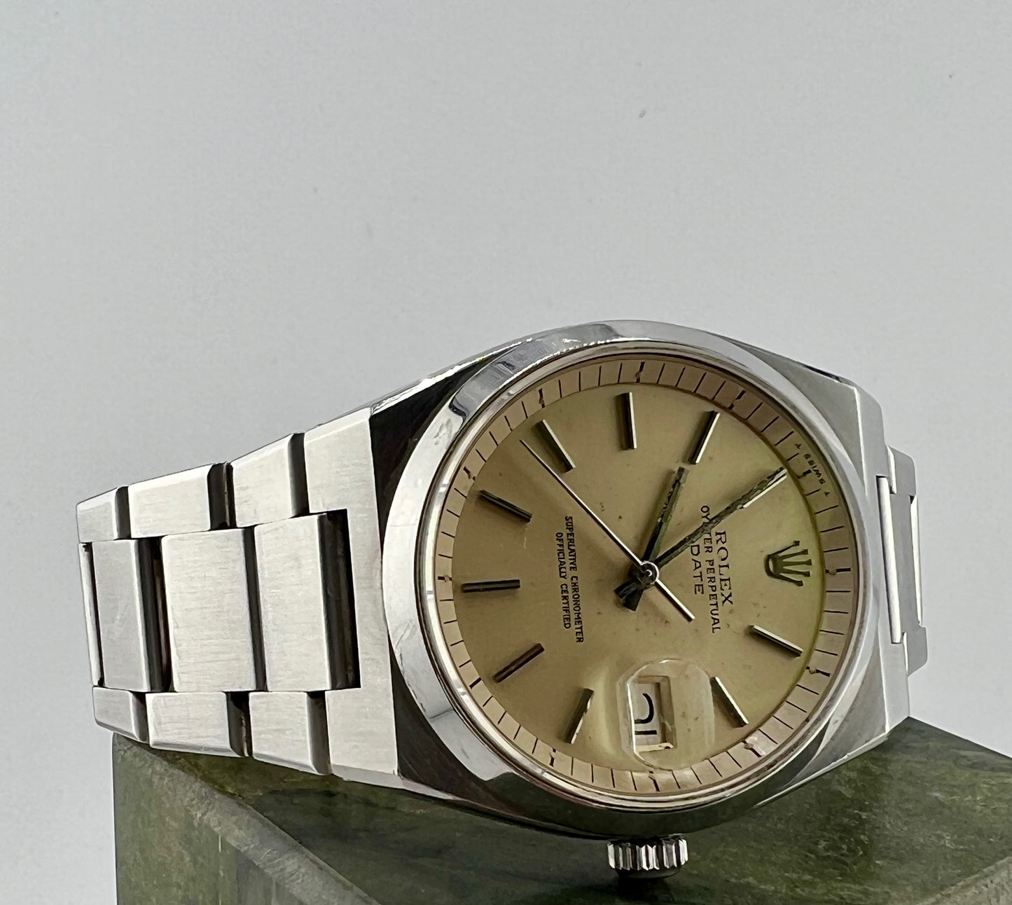 Rolex Oyster Perpetual Date 1530 1975 perizia