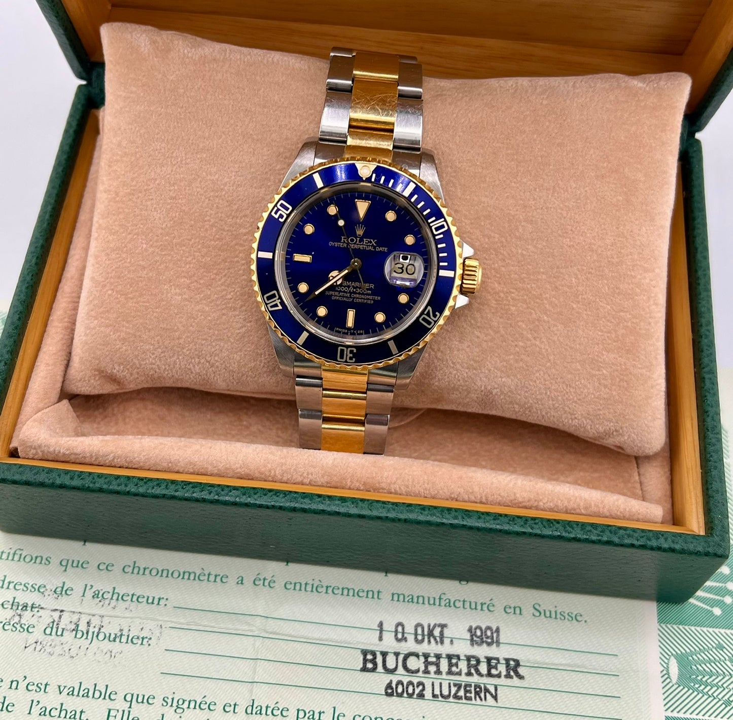 Rolex Submariner Date 16613 Blue Dial 40mm 1991 B&P (Svizzera)