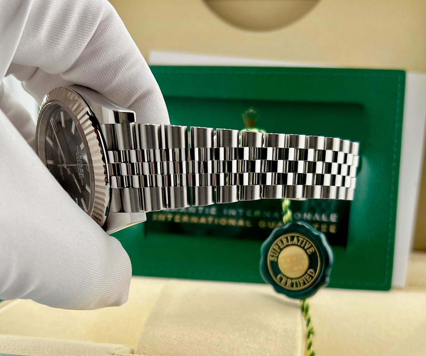 Rolex Datejust 41mm 126334 Black Dial Jubilèe 2024