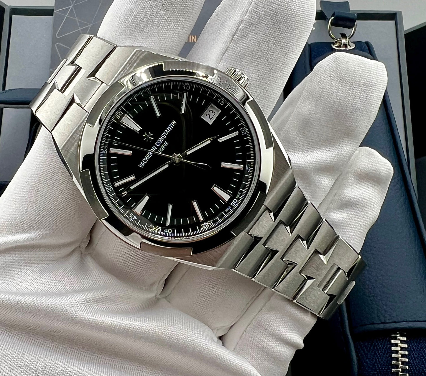 Vacheron Constantin Overseas Automatic 4520V Black Dial New 2025