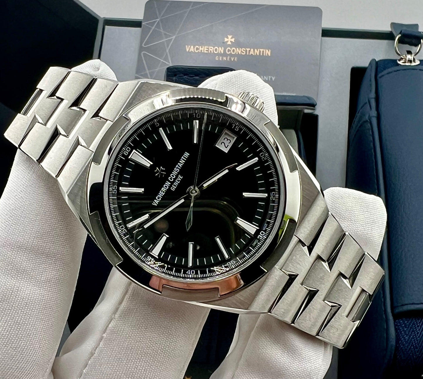 Vacheron Constantin Overseas Automatic 4520V Black Dial New 2025