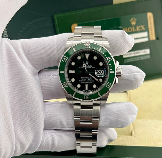 Rolex Submariner Date ''HULK'' 116610LV 2011 Ita full set