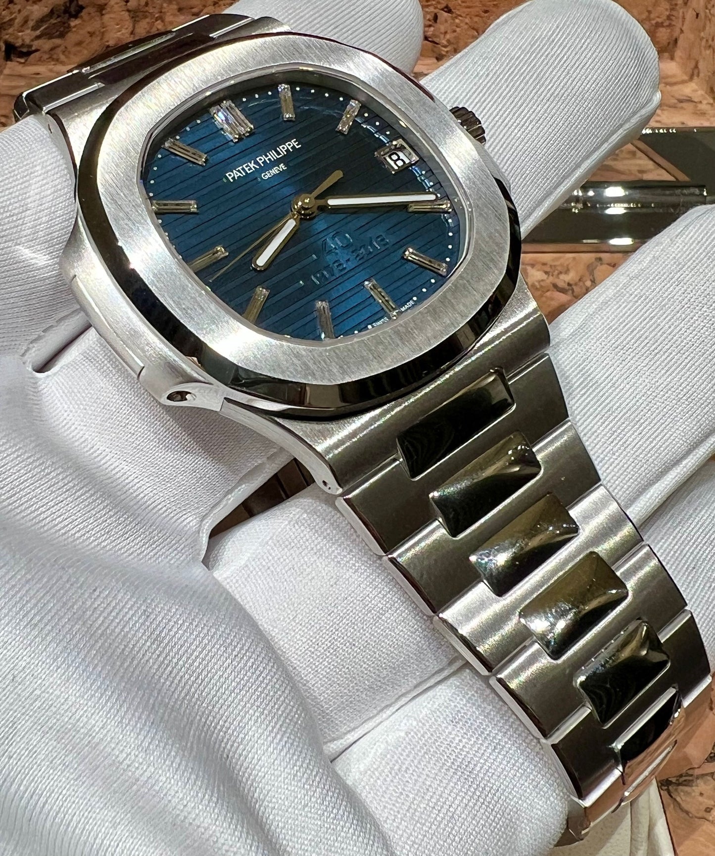 Patek Philippe 40th Anniversary Nautilus 5711/P 2017 NUOVO Rarissimo