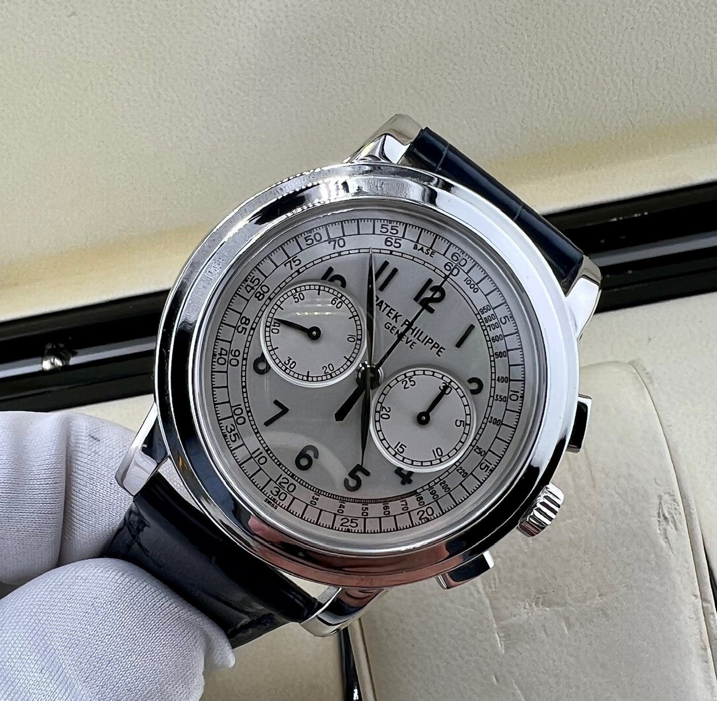 Patek Philippe Chronograph Grand Taille 5070G Full Set 2005