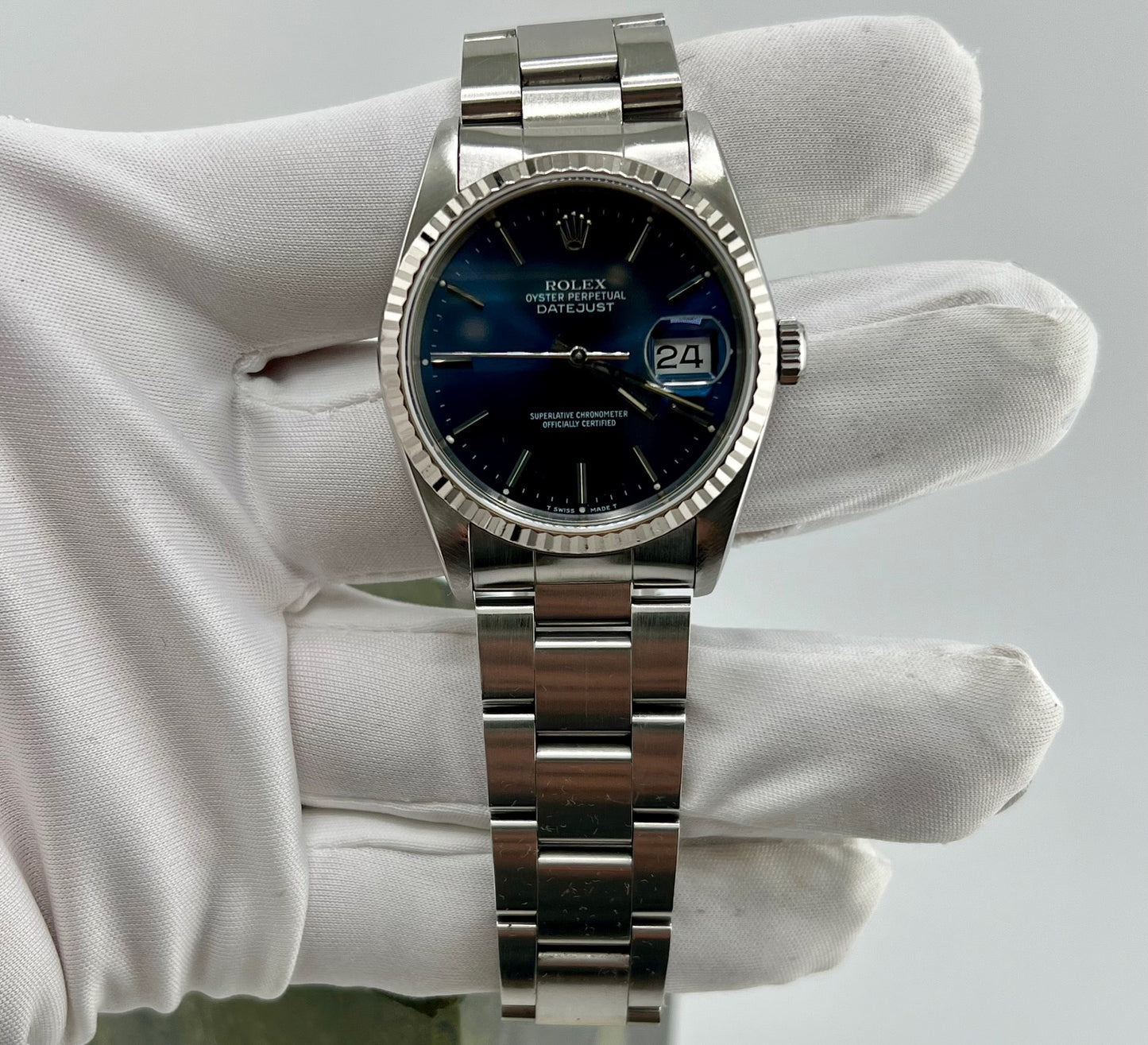 Rolex Datejust 36 Bleu Dial 1990 Paper Rolex No Box Oyster