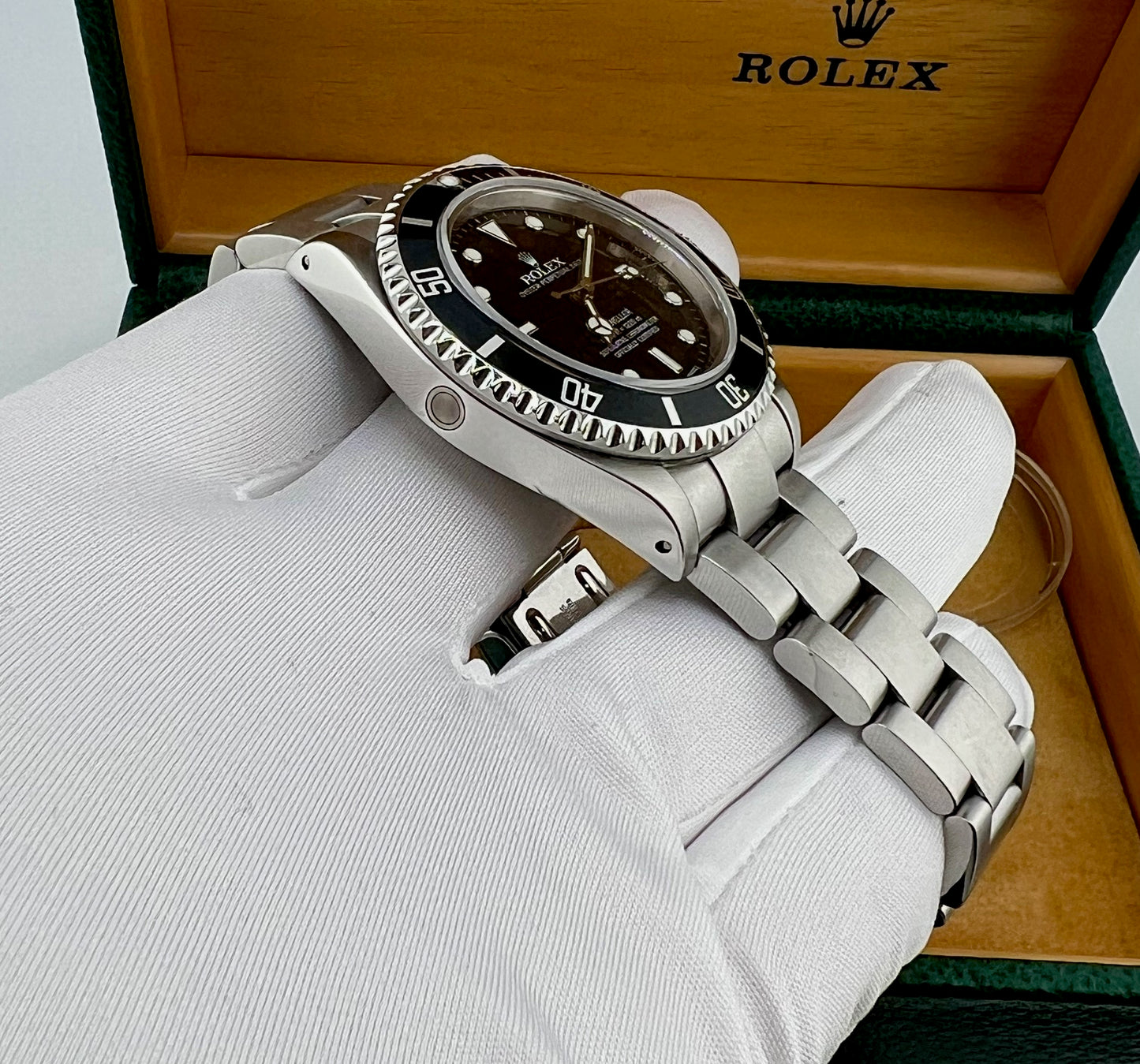 Rolex Sea-Dweller 16600 Box&Paper 2002 Ita 40mm