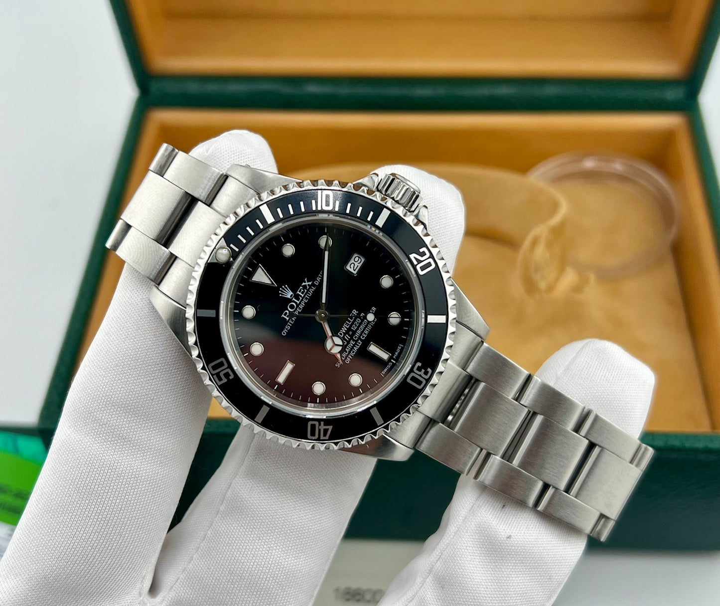 Rolex Sea-Dweller 16600 Box&Paper 2002 Ita 40mm