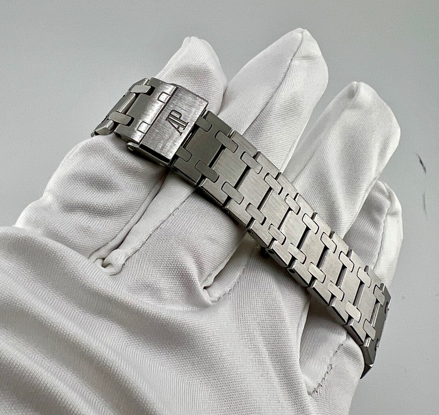 Audemars Piguet Royal Oak Day-date 25572ST Black Dial solo orologio only watch