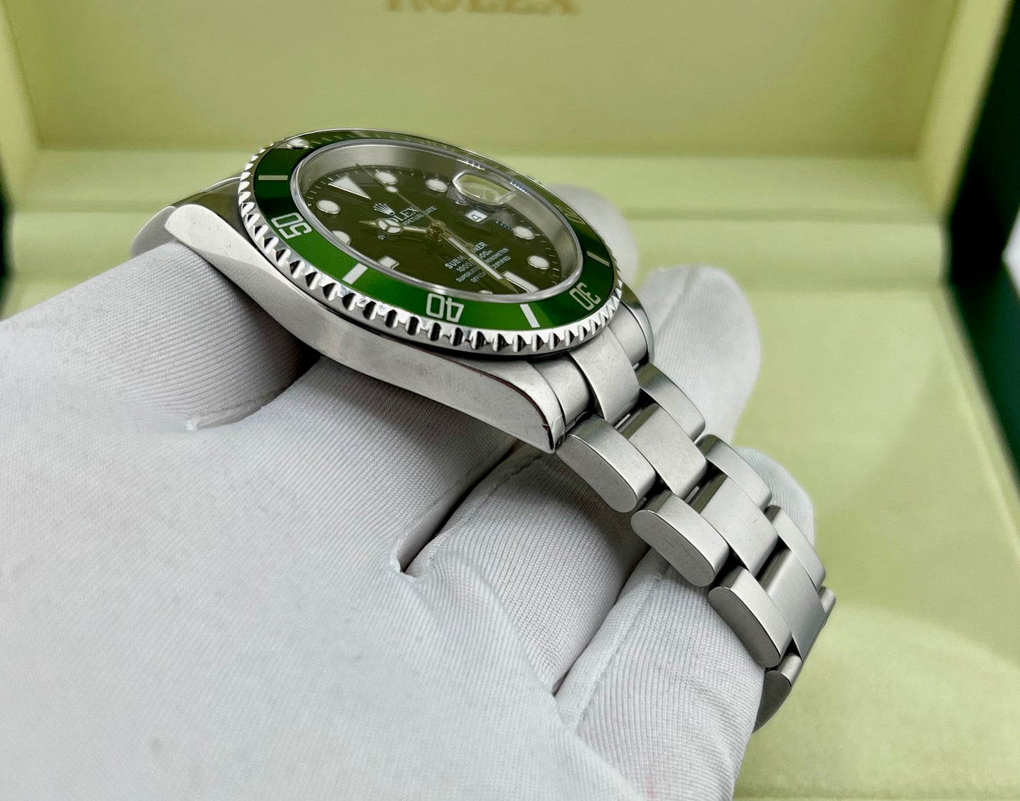 Rolex Submariner "Kermit" 16610LV 2005 Box&paper