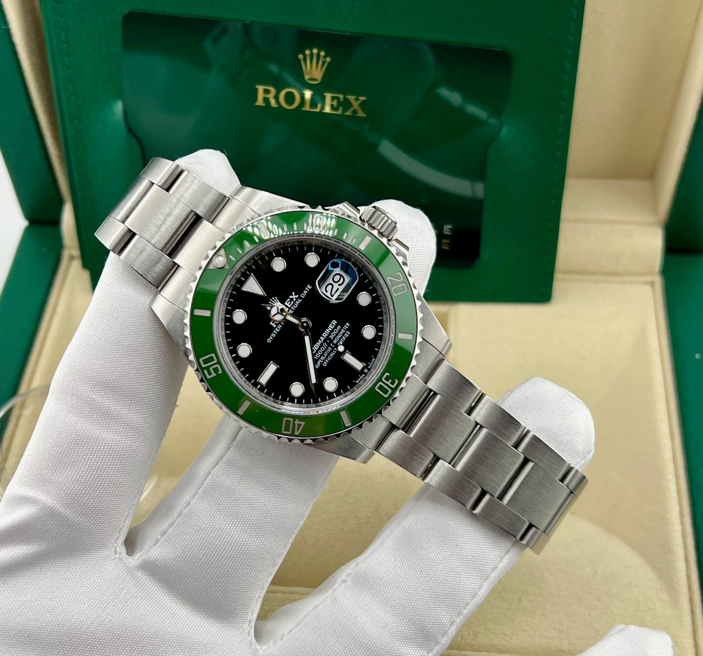 Rolex Submariner Date 126610LV ''Starbucks'' 2024