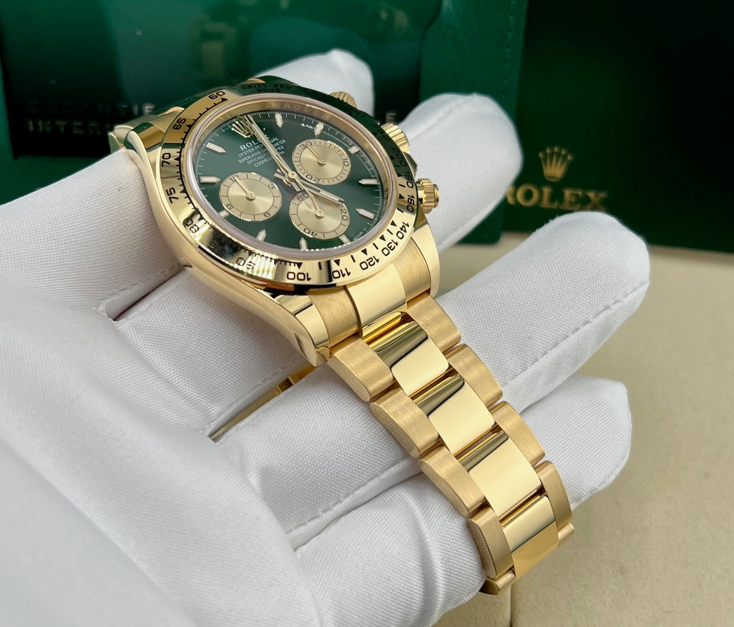 Rolex Cosmograph Daytona 126508 Green Dial New 2025