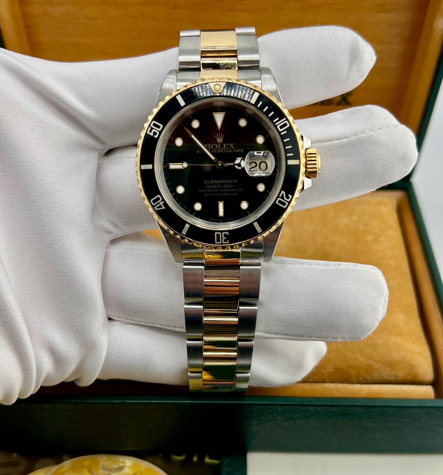 Rolex Submariner Date 16613 Black Dial 1990 Full Set