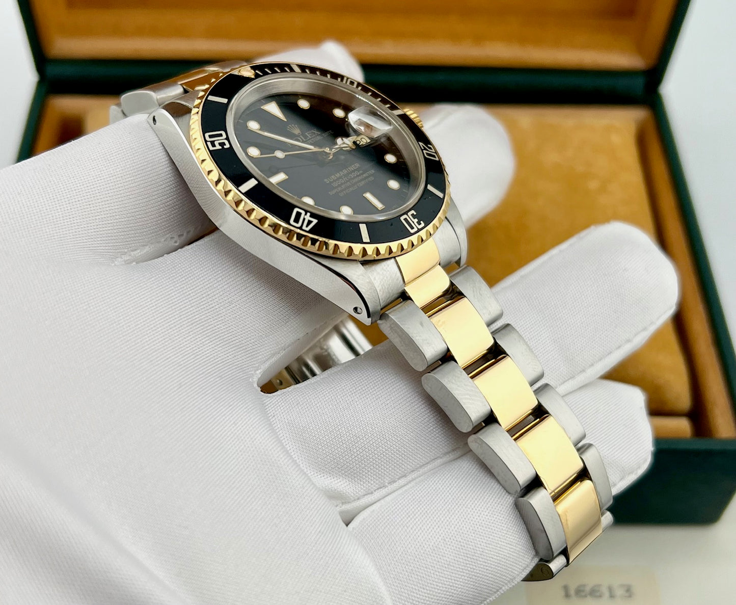 Rolex Submariner Date 16613 Black Dial 1990 Full Set