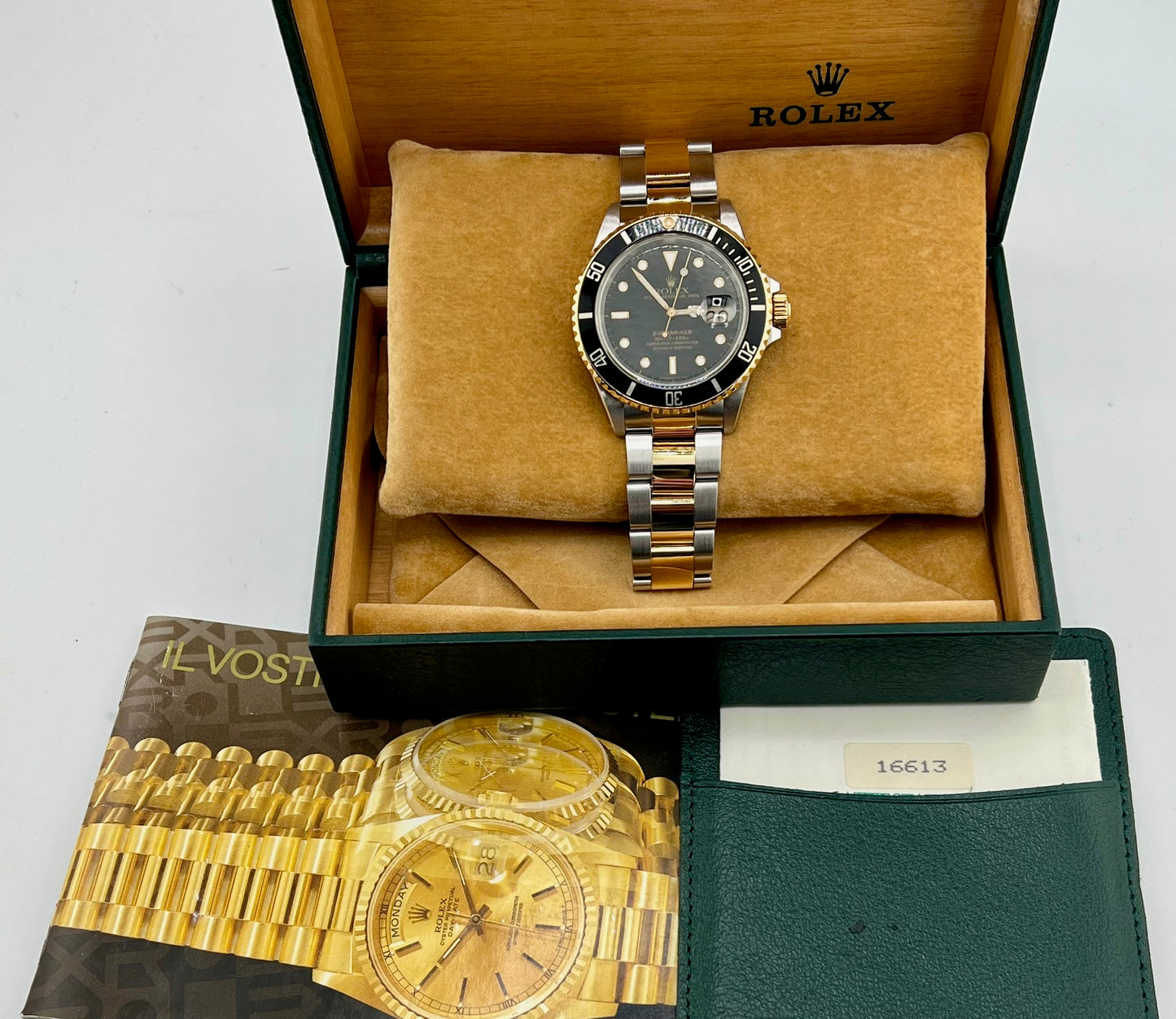 Rolex Submariner Date 16613 Black Dial 1990 Full Set