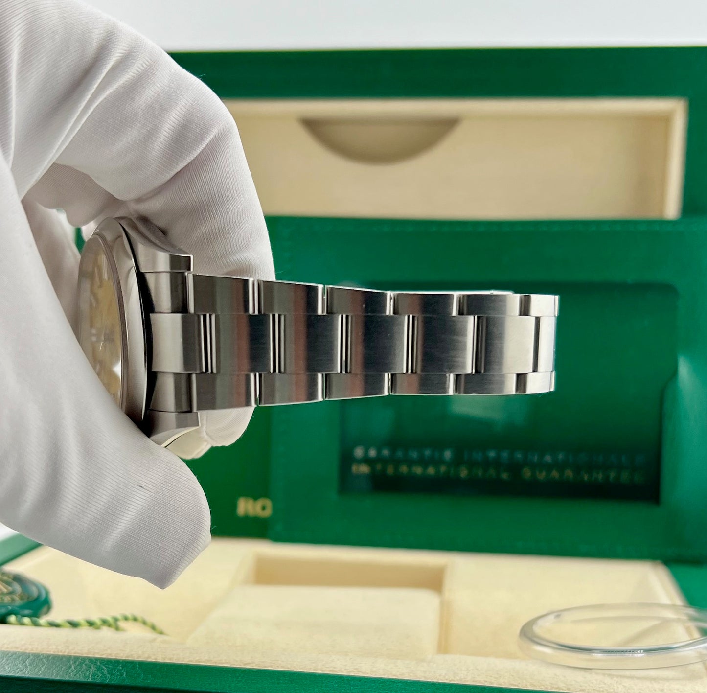 Rolex Oyster Perpetual 41mm 124300 Yellow Dial 2021