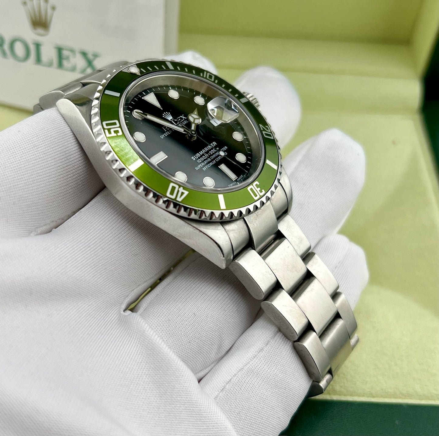 Rolex Submariner "Kermit" 16610LV 2005 Box&paper