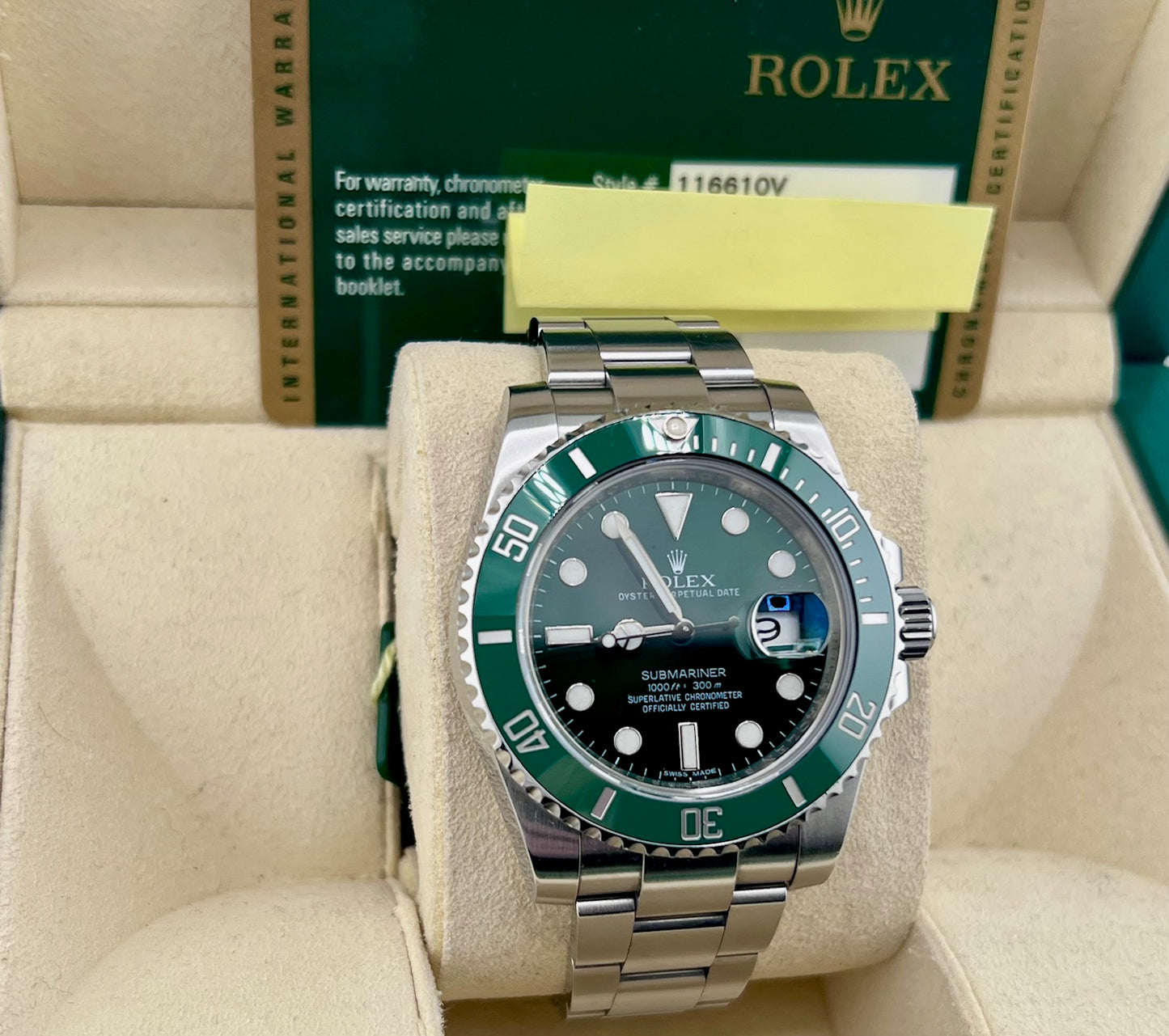 Rolex Submariner Date 40mm 116610LV ''HULK'' 2011 Box&Warranty (Germany)
