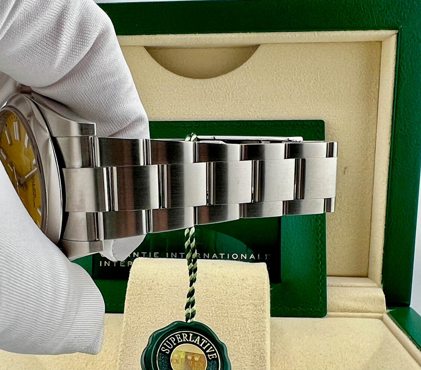 Rolex Oyster Perpetual 41mm 124300 Yellow 2021