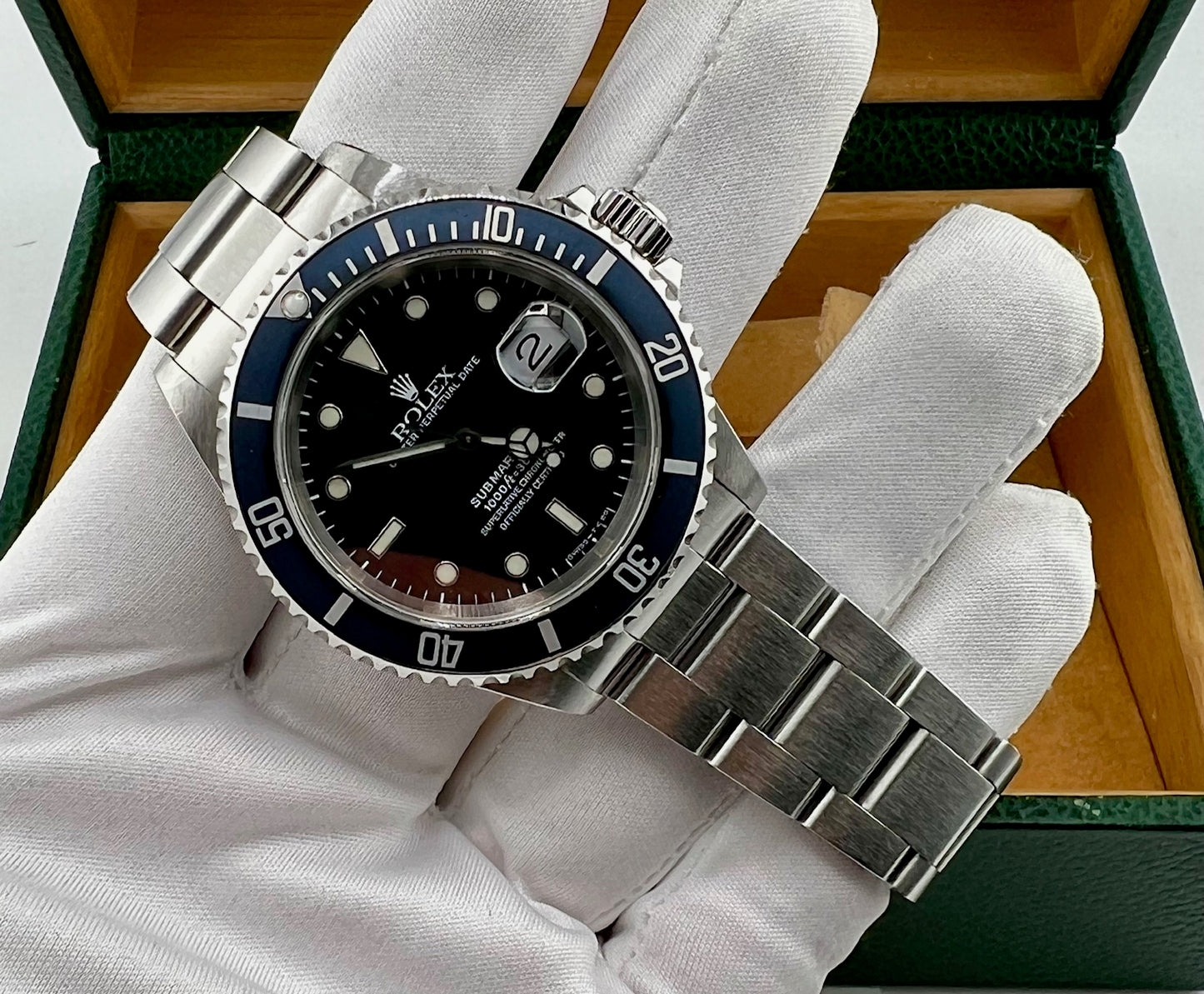 Rolex Submariner Date 16610 U Serial 1998 Ghost Bezel